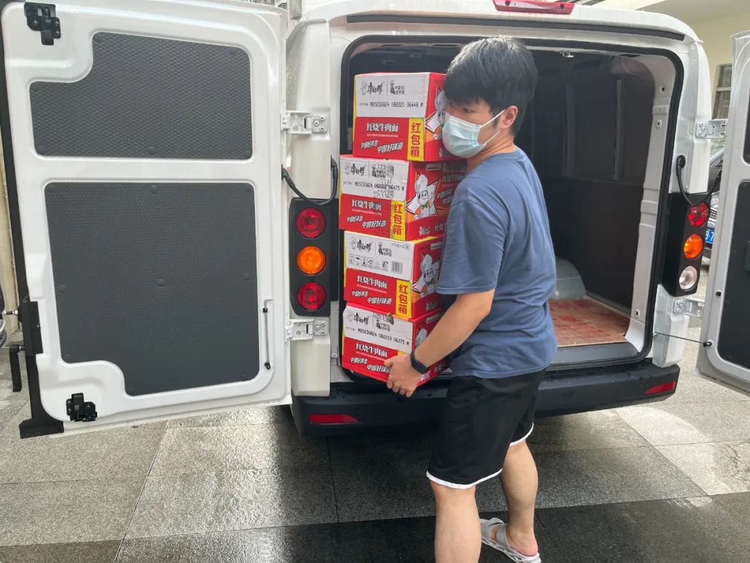 全力以赴，防洪防汛丨中裝建設(shè)積極支援防洪防汛一線